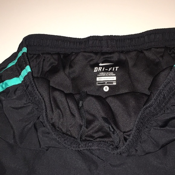 Nike Dri-fit green/black workout shorts - Picture 2 of 3